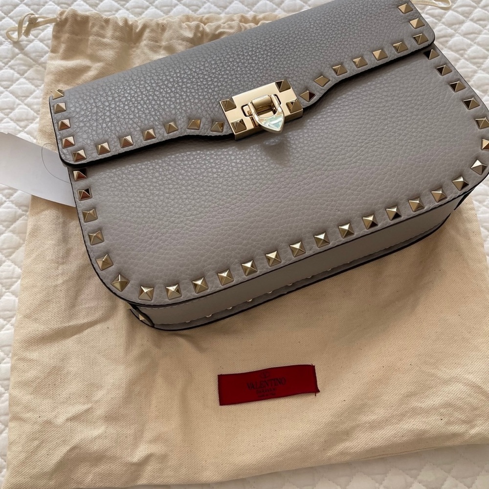 NWT Valentino Garavani Rockstud Leather shoulder bag